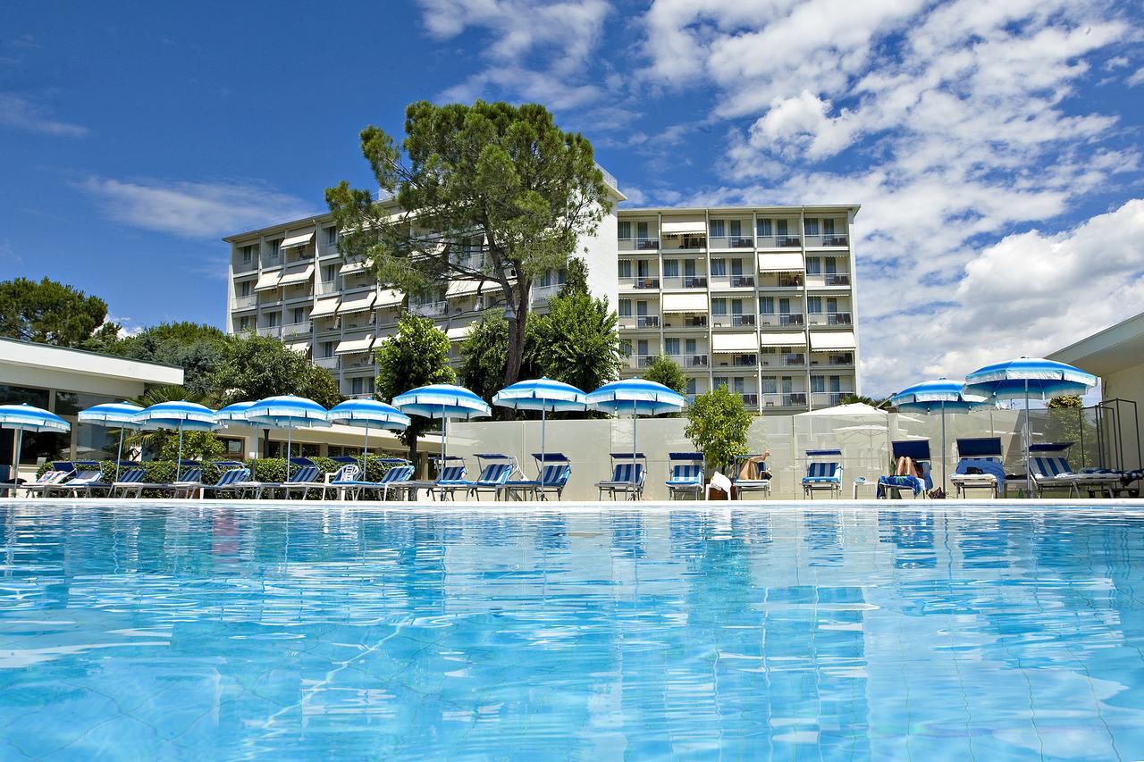 Hotel Abano Astoria Abano Terme Esterno foto